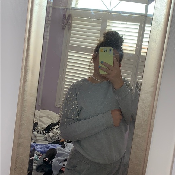 Sweat shirt💗 - Picture 7 of 9